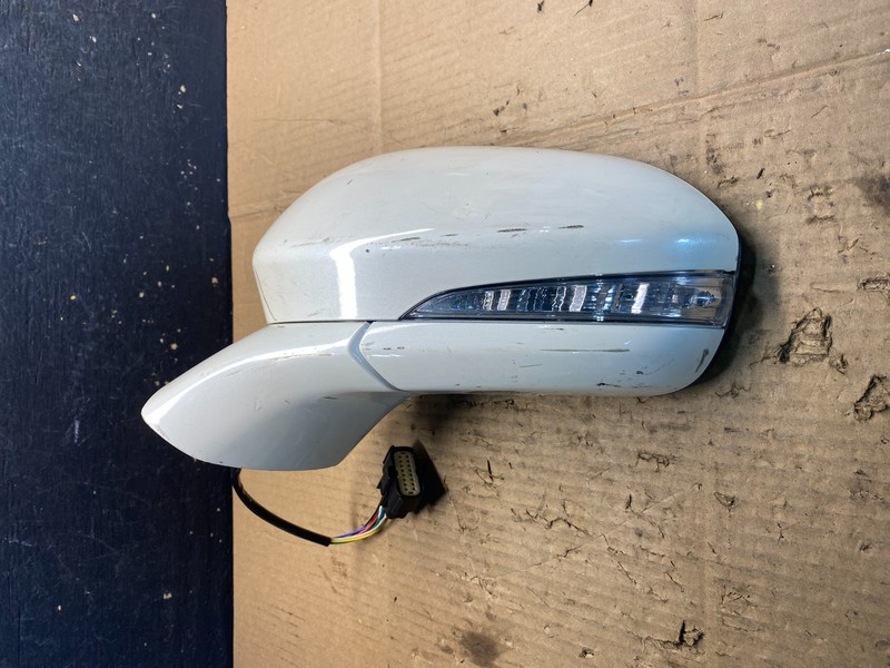 2016-2020 Ford Fusion Left Driver LH View Power Door Heated Mirror OEM AA7533 DG