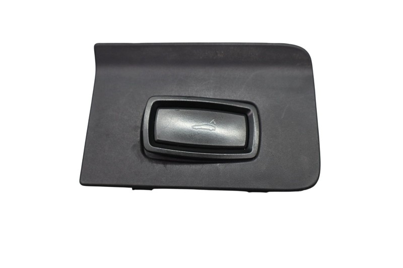 10-16 Porsche Panamera Hybrid S Rear Trunk Release Switch Button W/ Cover OEM