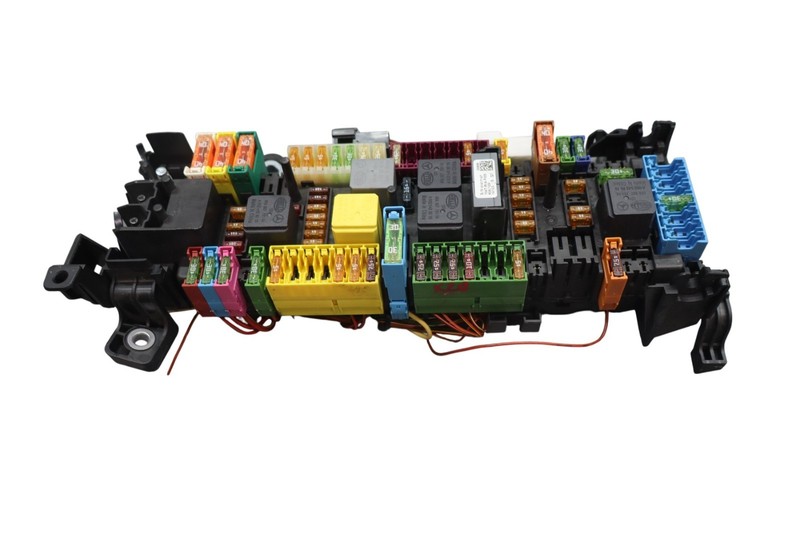 13-16 Mercedes Gl450 X166 Fuse Relay Box Junction Block Oem