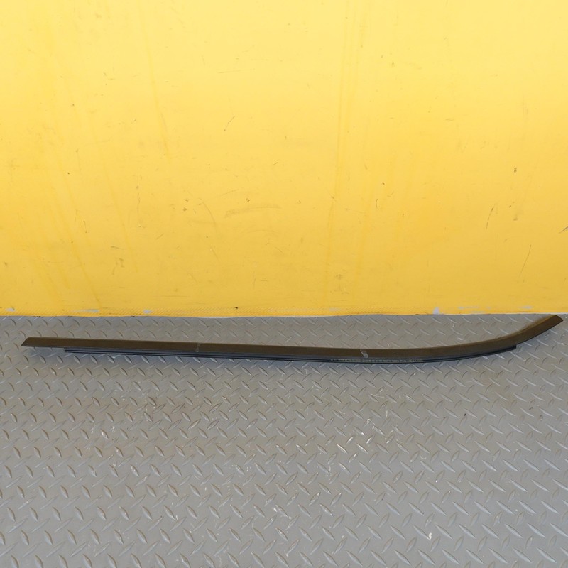 2022-2023 CHEVROLET BOLT EV REAR LEFT DRIVER SIDE DOOR WINDOW BELT MOLDING OEM