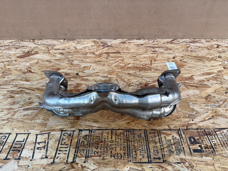 SUBARU WRX 2022-2025 OEM ENGINE MOTOR EXHAUST MANIFOLD PIPE ASSEMBLY 2.4L