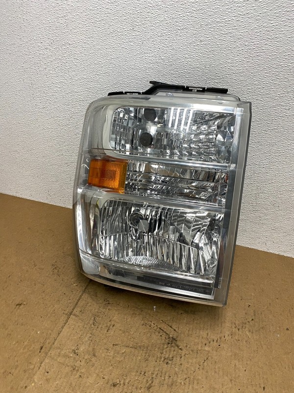 2008-2014 Ford Econoline E150 E250 E350 Right Passenger Headlight Oem AC3426 DW