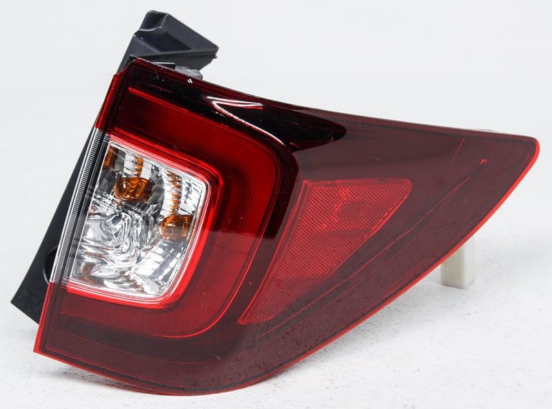 OEM Honda Pilot Black Edition Right Outer Tail Lamp 33500-TG7-A21 - Lens Chip