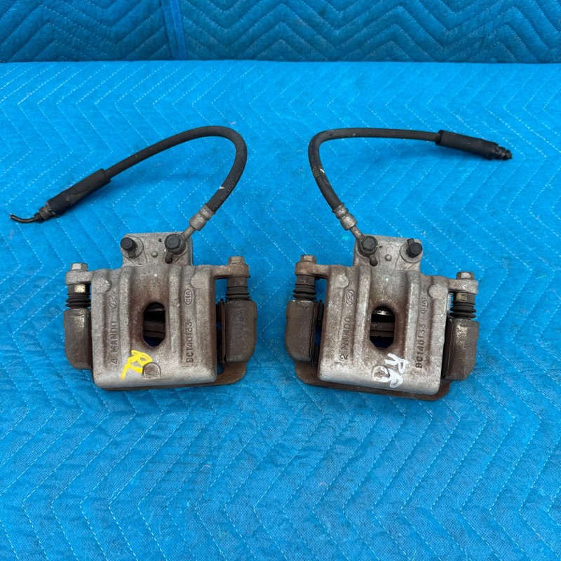 2011–2016 Hyundai Equus Rear Brake Caliper Set Right Left OEM BC140133