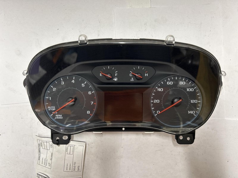 2018 CHEVROLET TRAVERSE Speedometer 19k miles 84342510 OEM 18