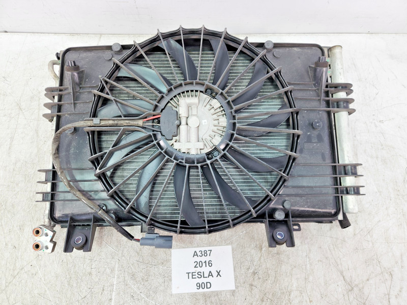 ✅ 2016-2020 OEM Tesla Model X Main Radiator Condenser Fan Motor Assembly SET
