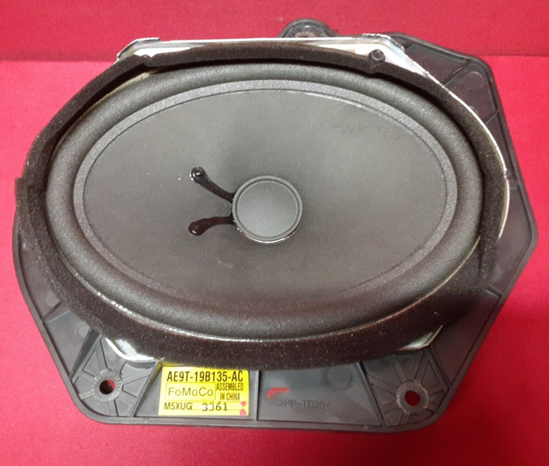2010 - 2019 Lincoln MKT LEFT FRONT Door Speaker w/ Premium THXAE9T-19B135-AC