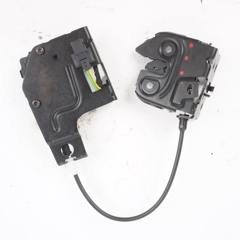 2016 - 2019 Buick Cascada Rear Left Seat Lock OEM