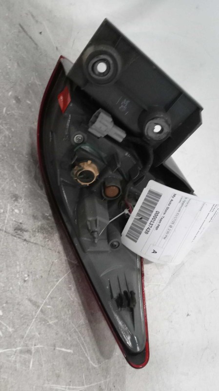 2011 Nissan Quest Left Tail Light Assembly OEM 434161, 172k Miles, Used