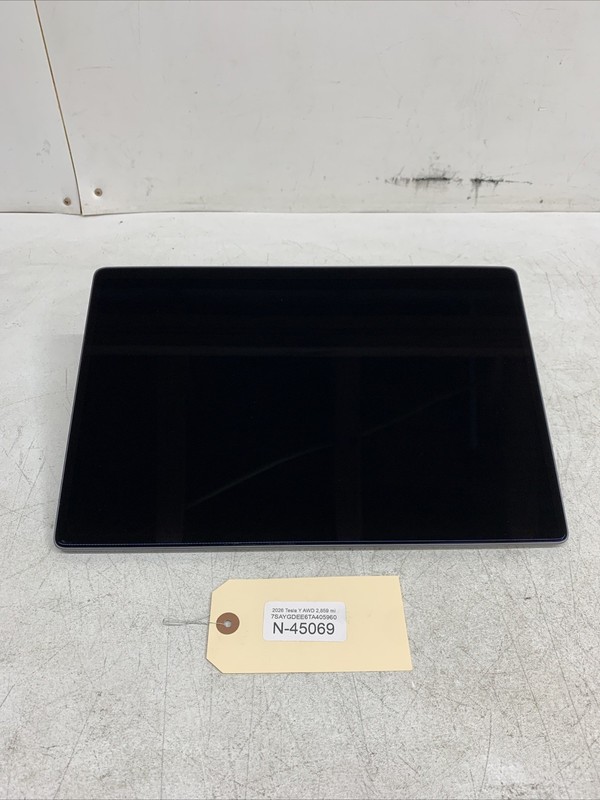 2026 Tesla Model Y Dash Center Touch Screen Display Monitor 1756566-00D 45069 U1