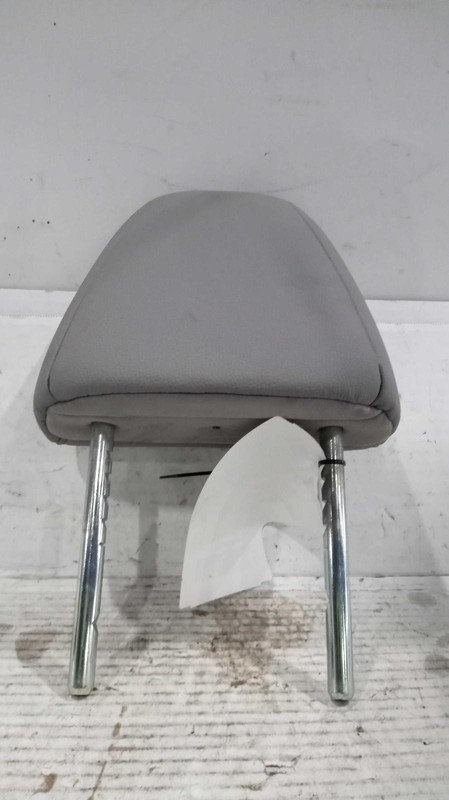 2017 Honda Pilot Driver Front Headrest Blue 5511830 Used 136K Miles