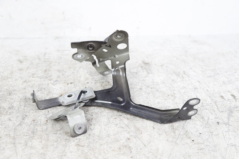 17-22 BMW G30 F90 530I 540I M5 FRONT LEFT FENDER WING HOLDER BRACKET SET OF 3