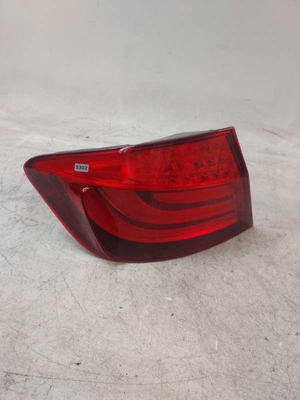 2011-2013 BMW F10 528i 535i 550i M5 TAIL LIGHT BRAKE DRIVER LEFT OEM 173462-01