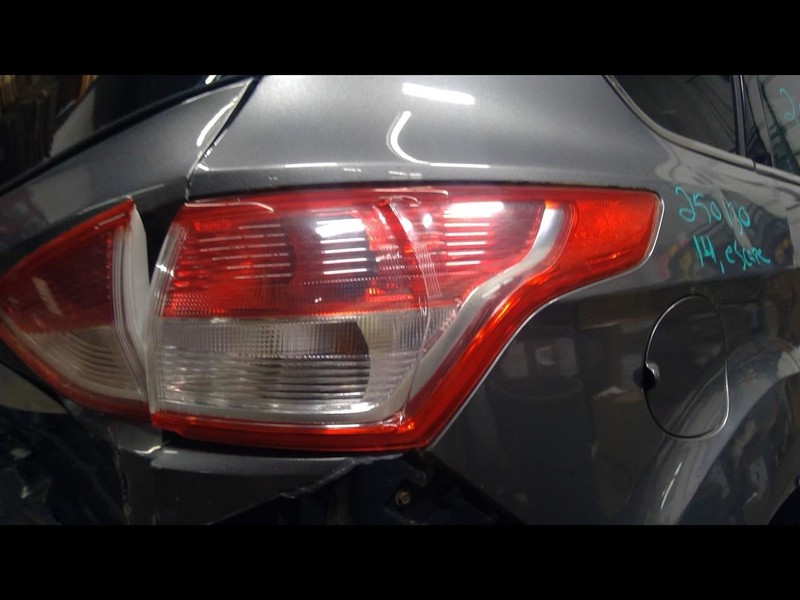 Passenger Tail Light Quarter Panel Mounted Fits 13-16 ESCAPE 1567715
