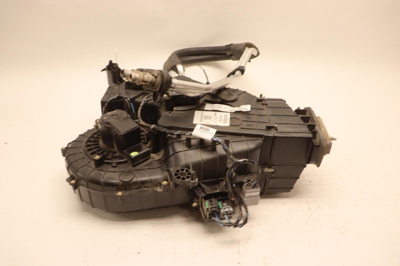 2015-2024 DODGE GRAND CARAVAN REAR A/C HVAC HEATER BLOWER MOTOR BOX HOUSING OEM