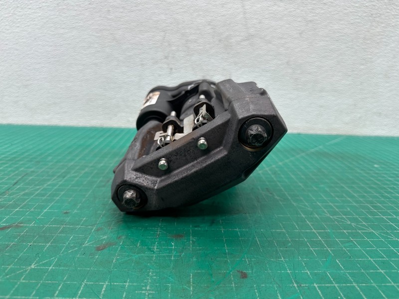 17-24 MASERATI GHIBLI - REAR LEFT DRIVER SIDE PARKING BRAKE CALIPER OEM