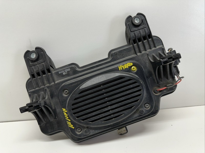 96395G2000 | 17 - 19 Hyundai Ioniq Front Bumper Mounted Pedestrian Speaker OE