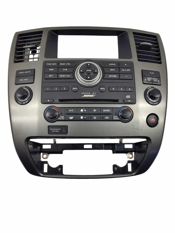 2010 Armada AM-FM-CD Radio A/C Panel Vents Center Dash Bezel Light Scratches