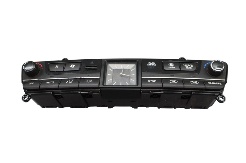 15-17 Hyundai Genesis G80 Dash AC A/C Climate Control Switch Analog Clock Oem