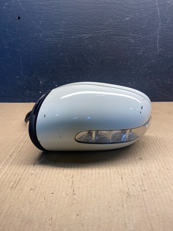 2003 to 2006 Mercedes E-Class Left Driver LH Side View Door Mirror AE6336 DW