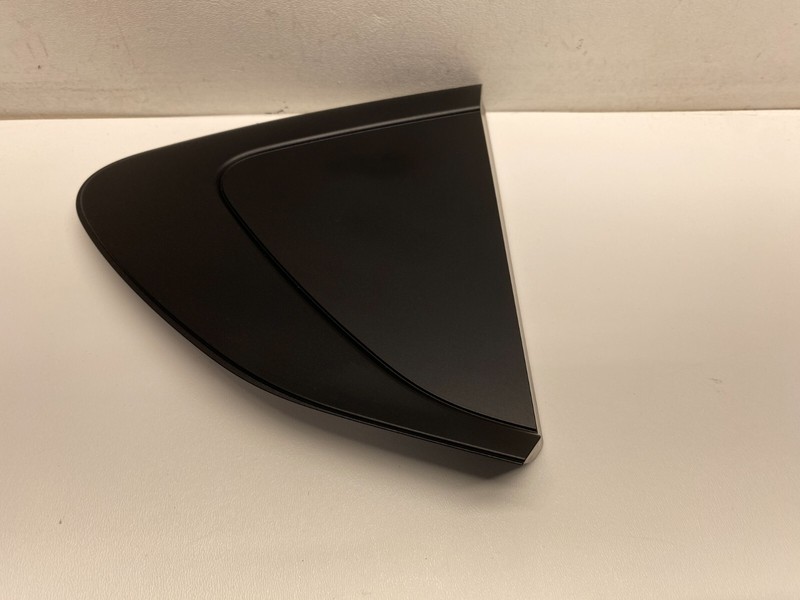 2020-2025 SUBARU LEGACY RIGHT REAR QUARTER PANEL TRIM MOLDING PILLAR APPLIQUE