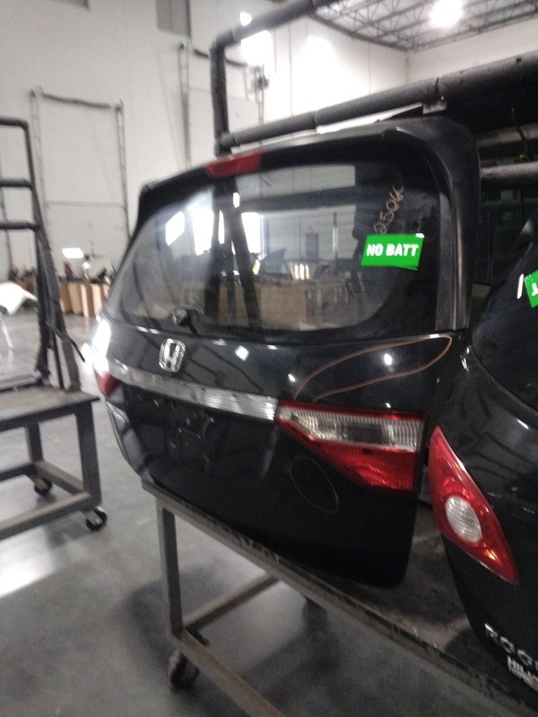 Used Deck Lid fits: 2012 Honda Odyssey EX Grade C
