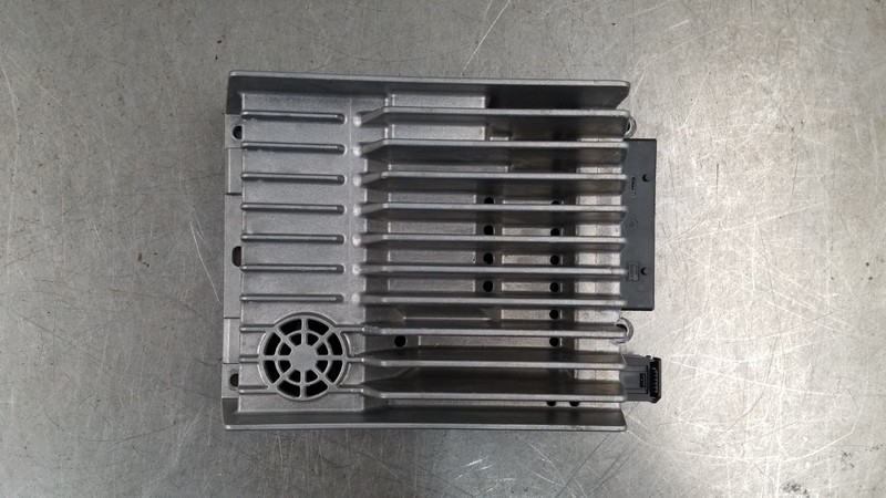 2011 Mercedes Benz AMG E 63 Harman Becker Amplifier Amp #4899 P6