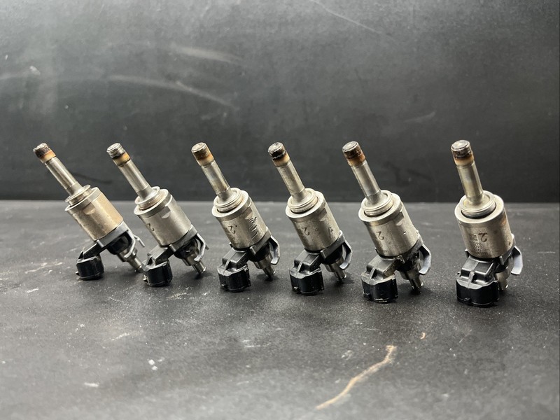 6x Used OEM FUEL INJECTORS 16450-R9P-A01 FOR 14-20 MDX RLX 15-20 TLX 3.5L V6