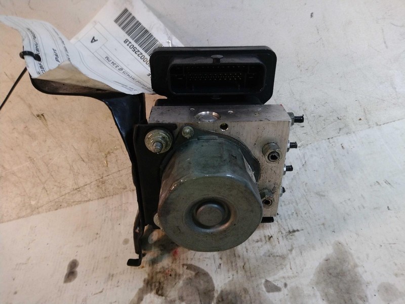 2017 Toyota Camry ABS Pump & Motor Assembly OEM 4405006280 68K Miles TAN