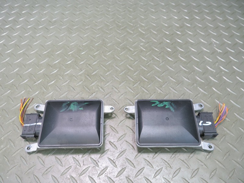2011-2018 PORSCHE CAYENNE 958 REAR LEFT & RIGHT BLIND SPOT RADAR SENSOR SET OF 2