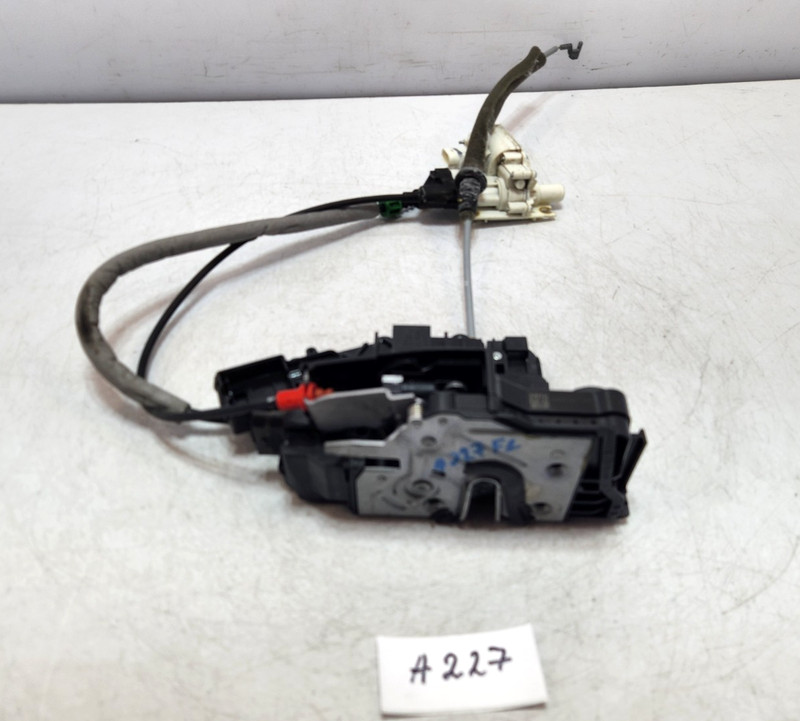 ✅ 13-19 OEM Mercedes X166 GL63 AMG Front Left Driver Door Lock Latch Actuator