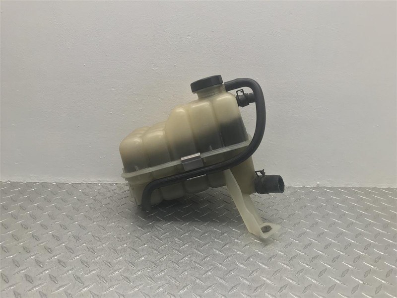 1999-2007 SIERRA SILVERADO 2500 BRADIATOR COOLANT OVERFLOW TANK OEM 671-00213