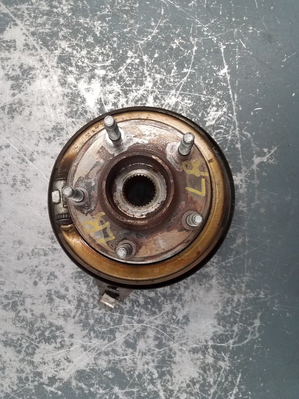 2010 Chevy Corvette C6 Left Rear Wheel Bearing / Hub #5410 J6