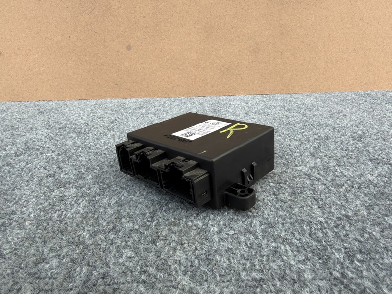 KIA STINGER 2018-2023 OEM FRONT RIGHT PASSENGER SEAT CONTROL MODULE UNIT
