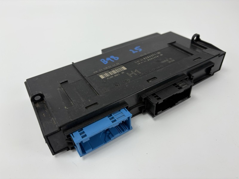 2011 BMW 328i E90 Electronic Junction Box OEM 61359264571