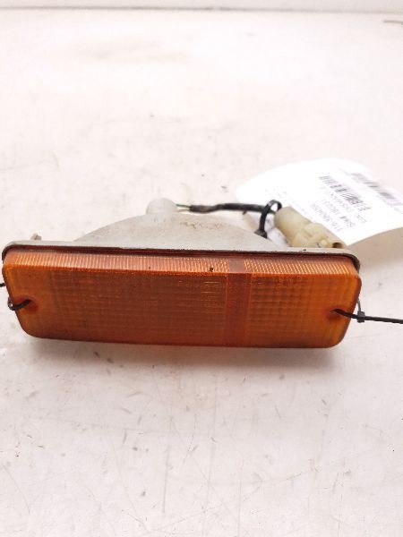Passenger Corner/Park Light Park Lamp-turn Signal Fits 84-89 4 RUNNER 208898