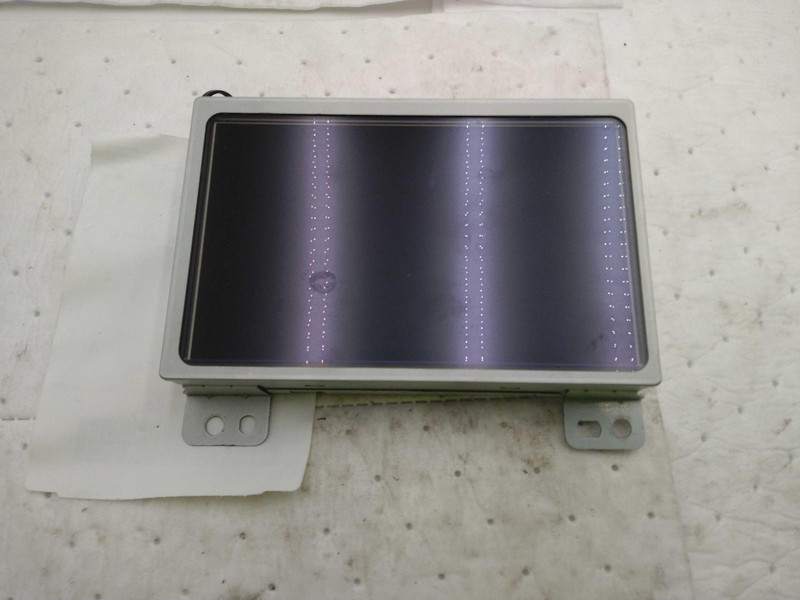 2013 GMC Terrain Infotainment Display Green OEM 22797992 101K Miles