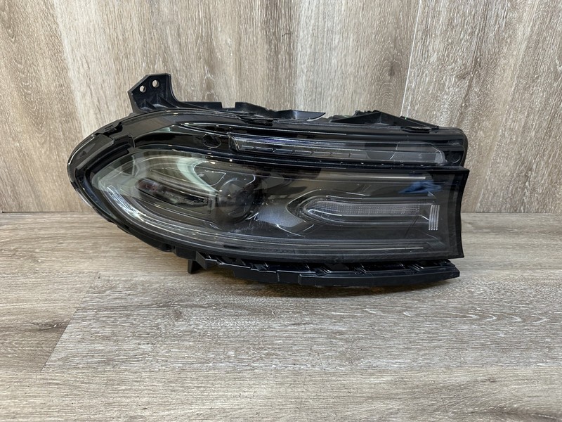 2018-21 DODGE CHARGER RH HEADLIGHT ASSY OEM PART # 68541680AA