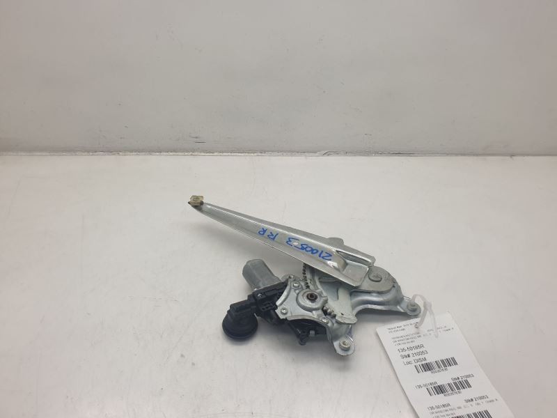 09-13 TOYOTA COROLLA S PASSENGER SIDE REAR DOOR WINDOW REGULATOR