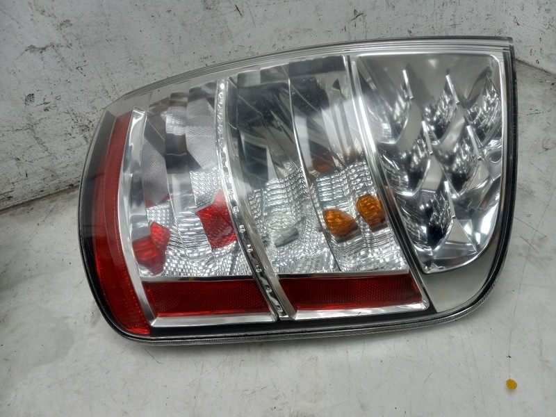 06 07 08 09 TOYOTA PRIUS PASSENGER RIGHT TAIL LIGHT