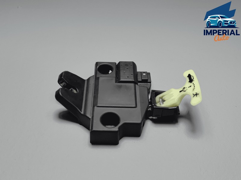 2018-2024 TOYOTA CAMRY REAR TRUNK DECK LID LATCH LOCK ACTUATOR MOTOR OEM