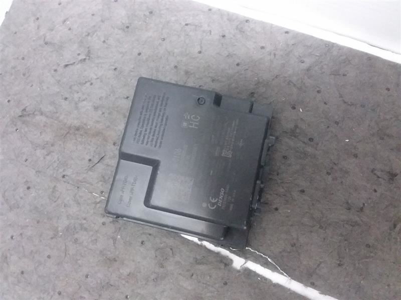 Theft Locking Control Module Below Rear Seat Fits 18-20 TRAX 13510106