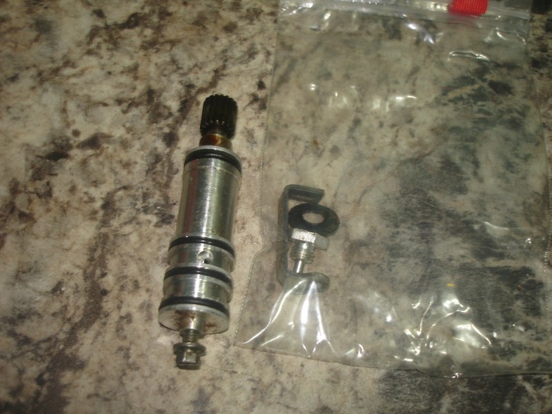 Homelite 360 oil pumpchainsaw part only bin 240
