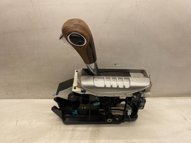 2013-2017 BUICK ENCLAVE CENTER CONSOLE FLOOR GEAR SHIFTER SHIFT ASSEMBLY BROWN
