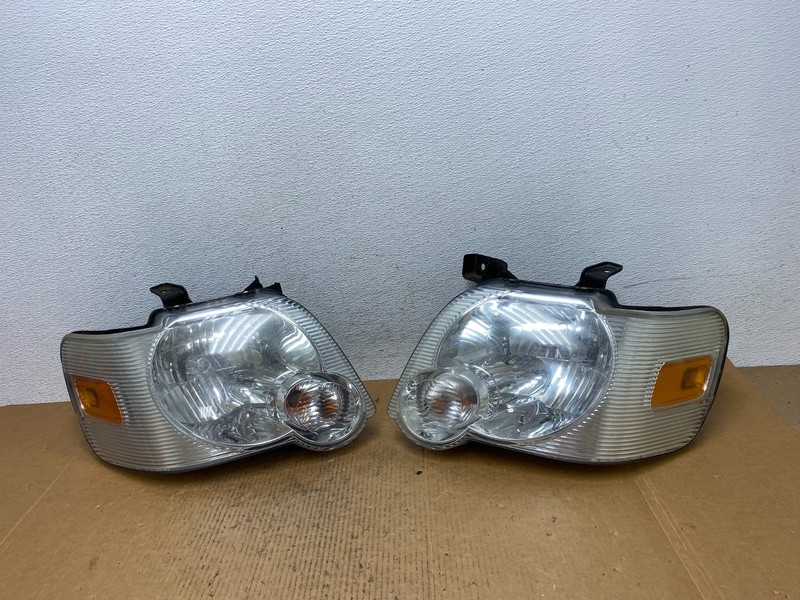 2006 2007 2008 2009 2010 Ford Explorer Left+Right Set Headlights Oem AE0385 DW