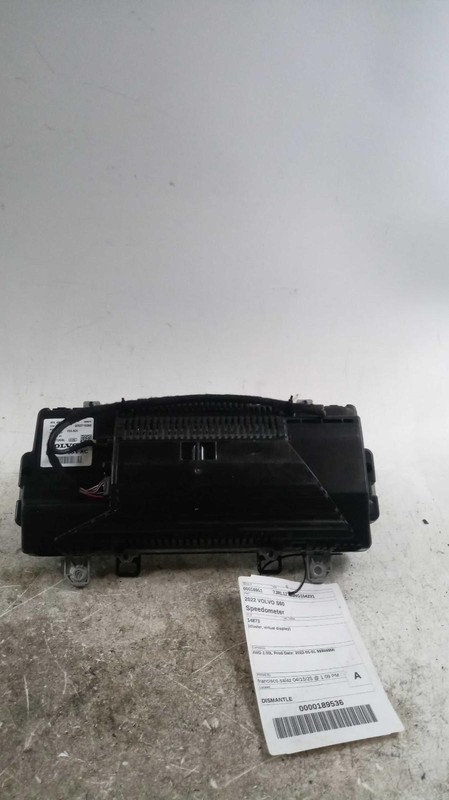 Used Speedometer Gauge fits: 2022 Volvo S60 cluster virtual display ID 32311443A
