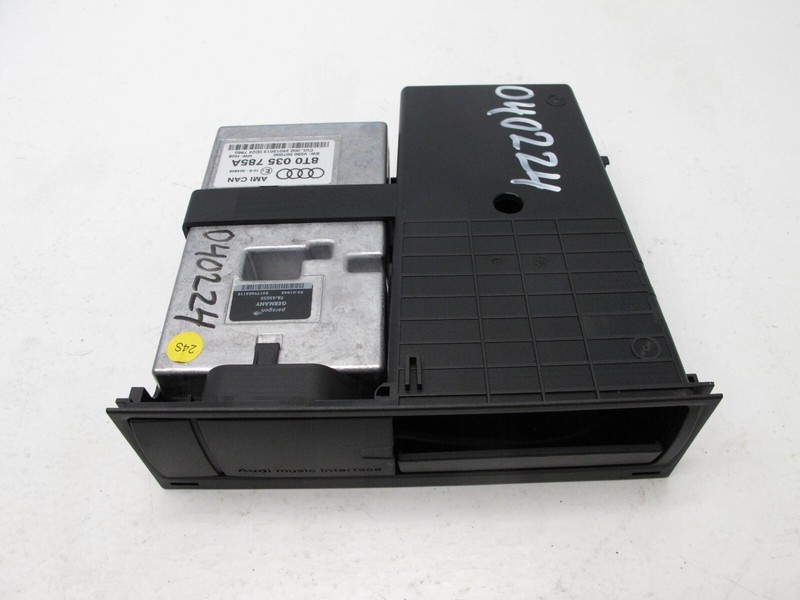 08-17 AUDI 8T A5 S5 B8 A4 S4 Multimedia Interface Control Module Unit Oem 040224