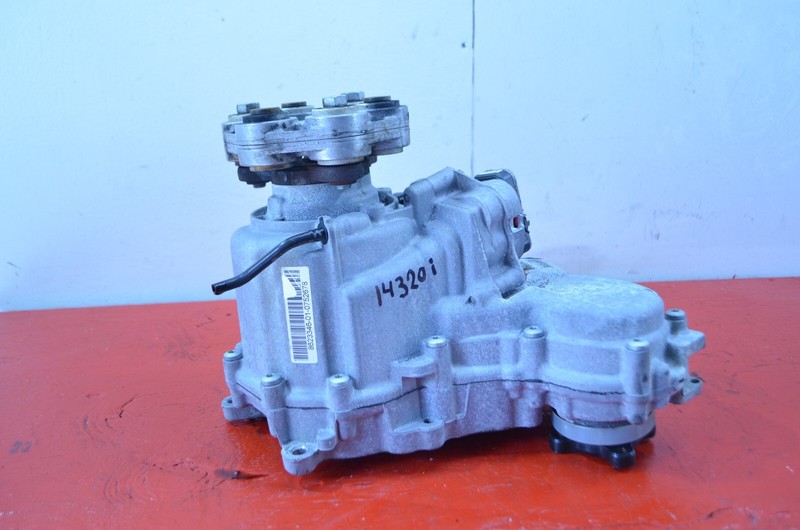 13-15 BMW F30 320I 2.0L AWD TRANSFER CASE 110K MILES OEM