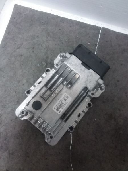 Transmission Control Module TCM Sedan Left Hand Dash Fits 15-16 GENESIS 1126477