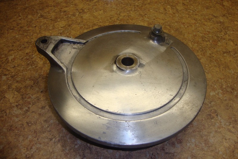 1985 Yamaha XV700 XV 700 Virago Rear Back Drum Brake Cover Shoes Wheel Rim 85